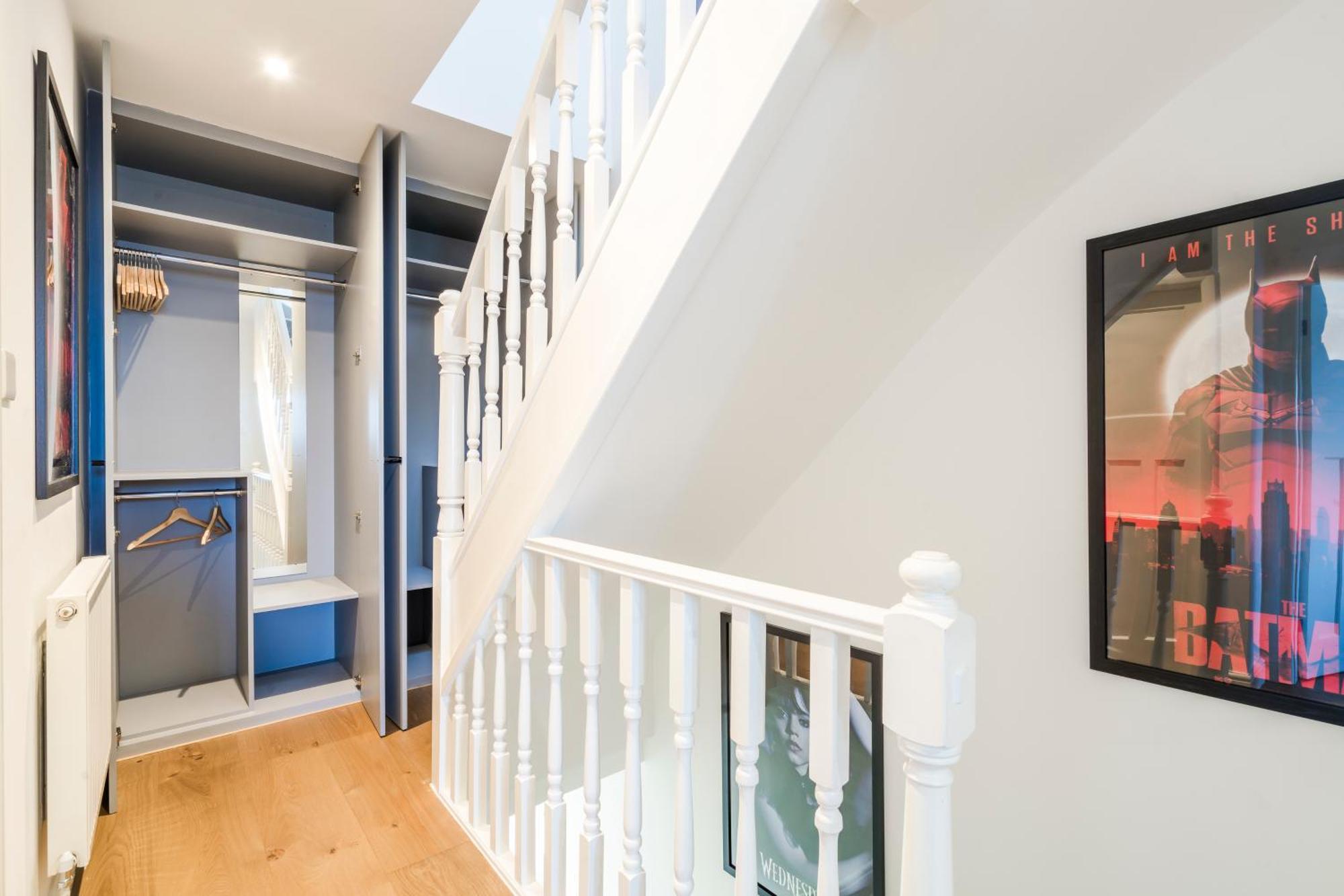 Cozy 3 Bedroom Terrace Cottage In Epsom Exterior foto