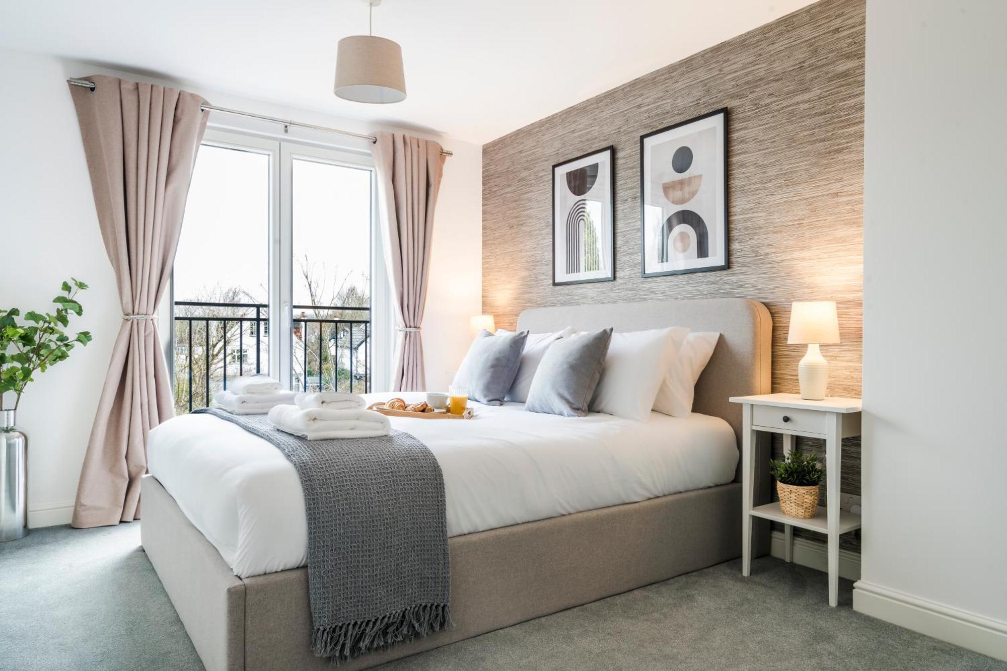 Cozy 3 Bedroom Terrace Cottage In Epsom Exterior foto