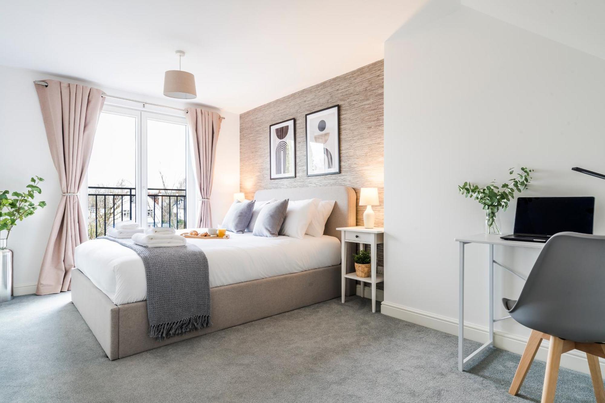 Cozy 3 Bedroom Terrace Cottage In Epsom Exterior foto